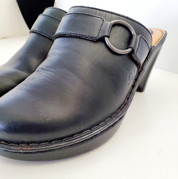 Born Black Leather Slip on Mules Size 10 - Picture 5 of 13